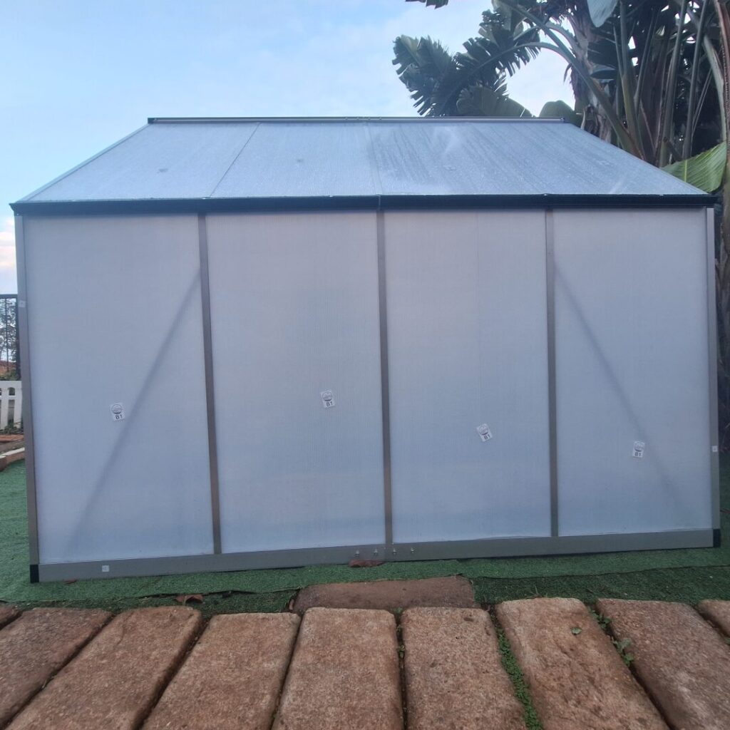 Green house patio right side view